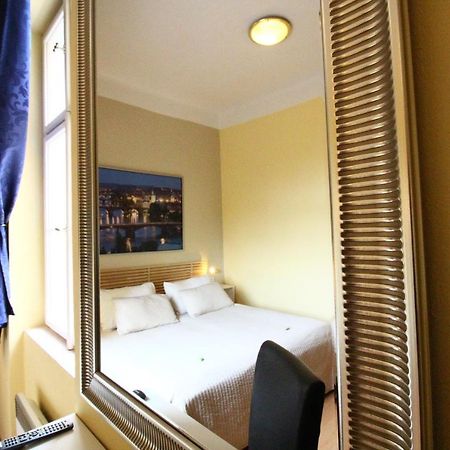 City Lounge Crown Hotel 프라하 외부 사진